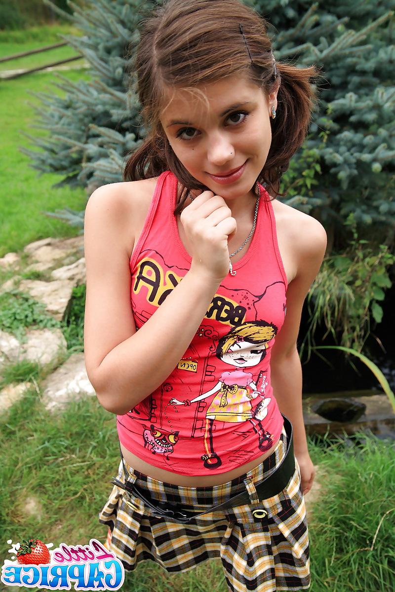15P Erotic girl(29)