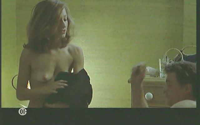 8P Nathalie Baye (Nue)