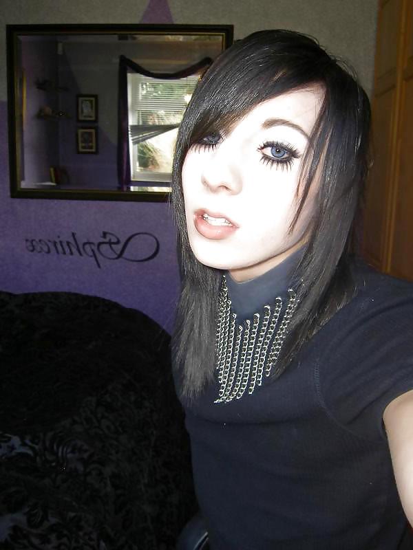 25P Crossdressers and transvestites 3.12.2012