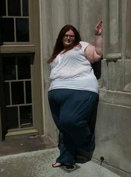 9P Melissa, 22 SSBBW Redhead