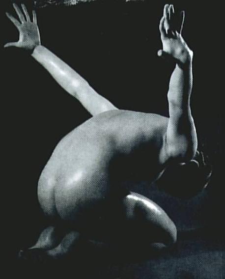 22P Corina Ungureanu - Naked Romanian Gimnast