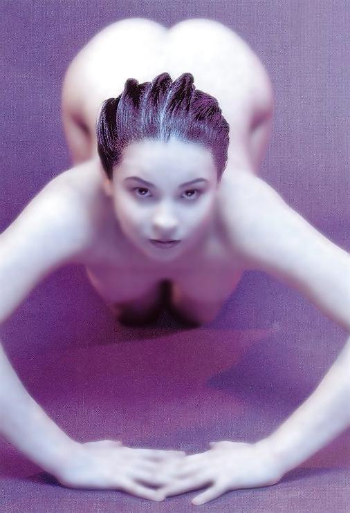 22P Corina Ungureanu - Naked Romanian Gimnast