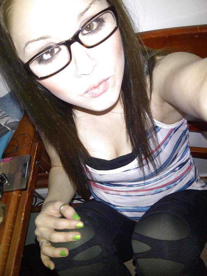 25P More Emo-Nicky