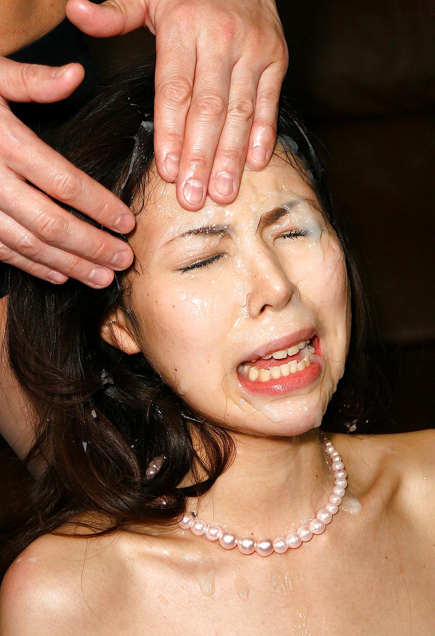 25P Japanese housewife gangbang