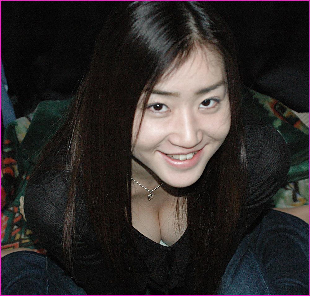 25P Various Japanese Girls on the Street PT 1