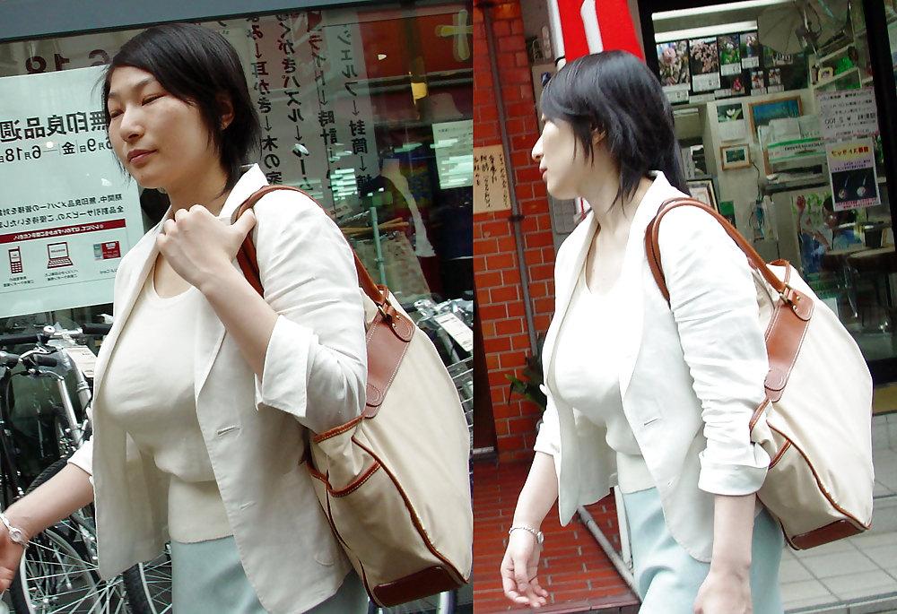 25P Various Japanese Girls on the Street PT 1