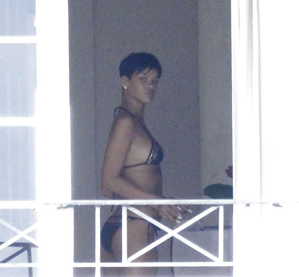 12P Rihanna Caught Naked Outside Her Balcony In Barbados 