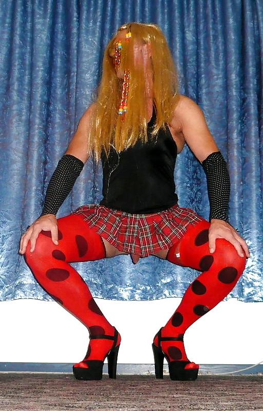 10P Crossdresser TV DWT