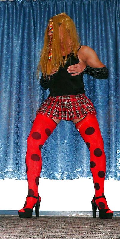 10P Crossdresser TV DWT