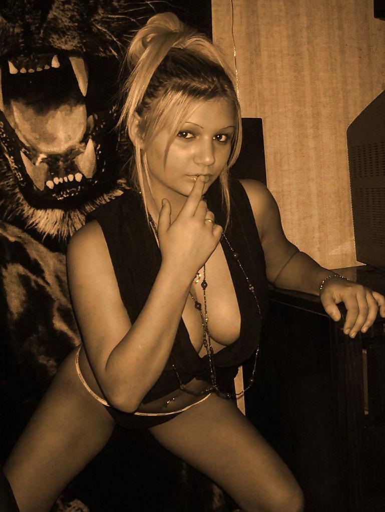 20P Nice woman with big boobs