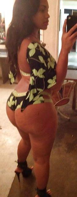 25P Nice booty