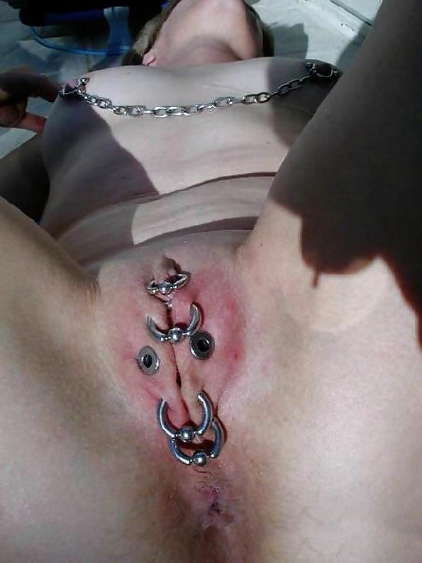 25P Pussy Piercing 4