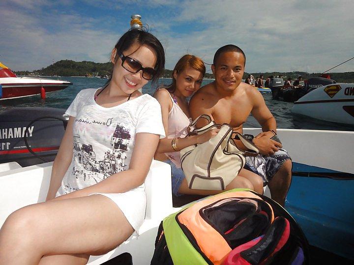 25P Pinay bikini