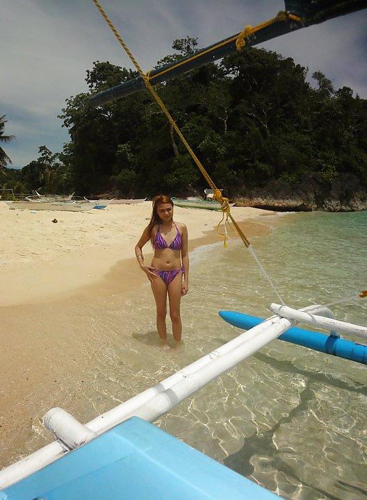 25P Pinay bikini