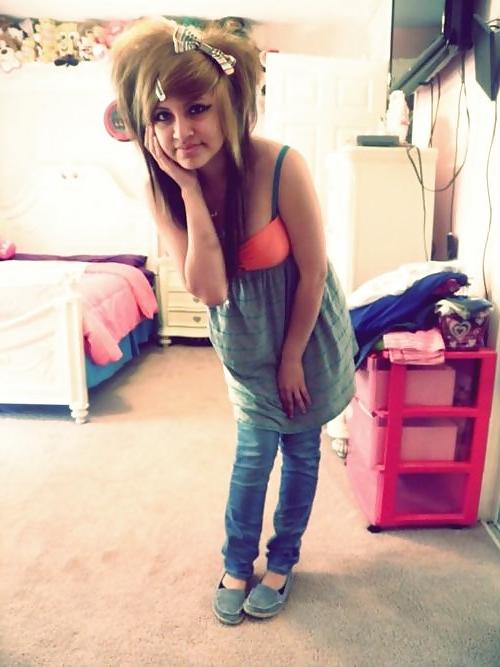 25P Latin EMO Teen