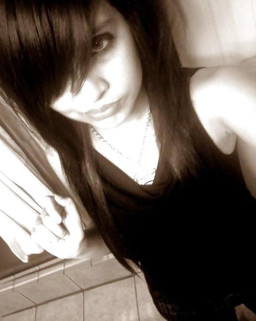 25P Latin EMO Teen