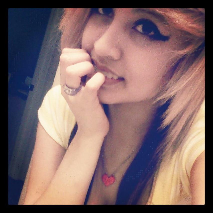 25P Latin EMO Teen
