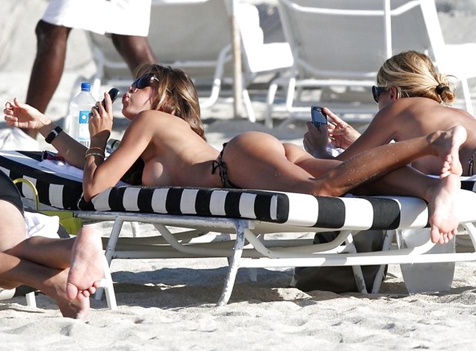 20P Celebrities Nude Slip 32