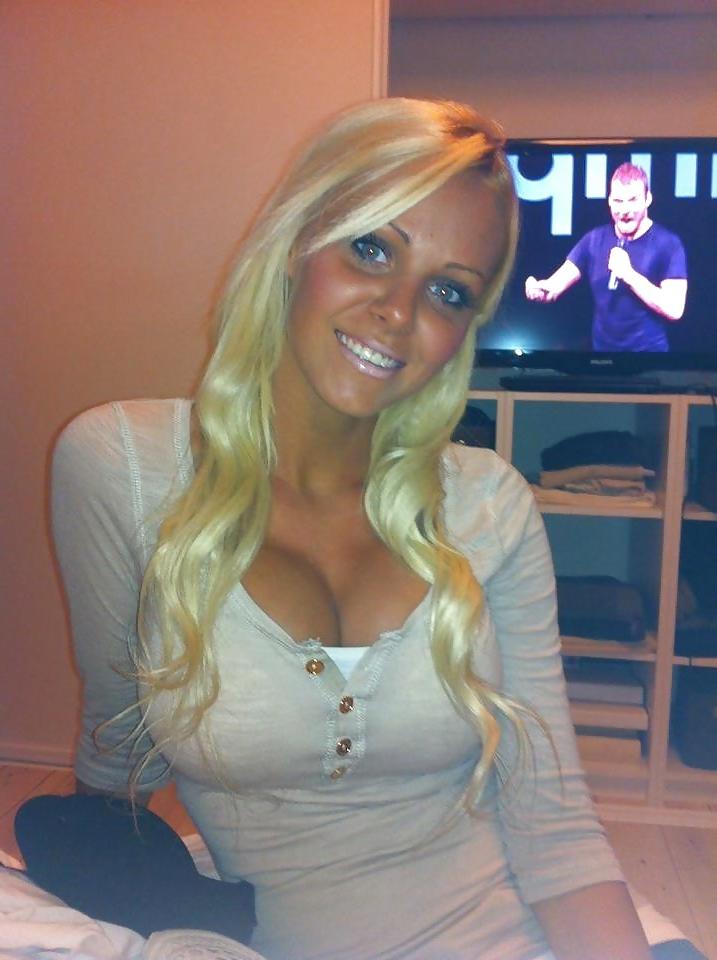 23P Big Boobs & Bodies 20