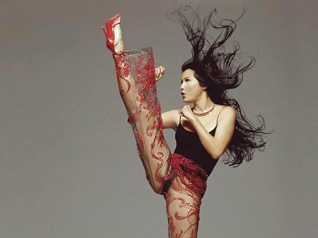 25P Kelly Hu mega collection