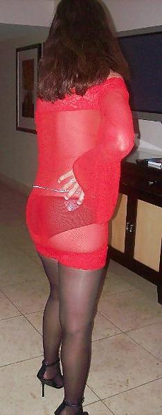 25P Hose and heels milf swinger