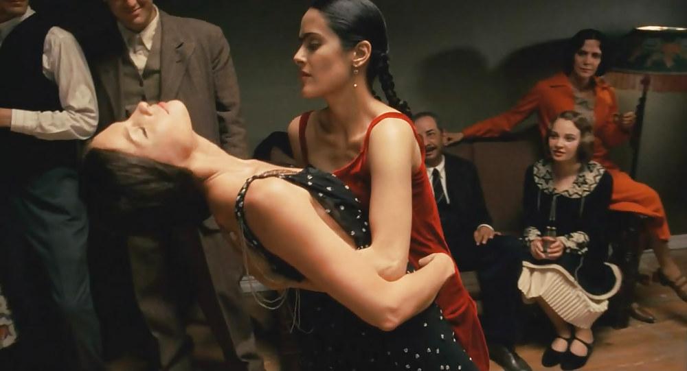 25P Salma Hayek mega collection 