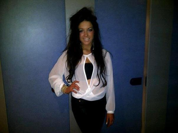 25P Hot babes 28