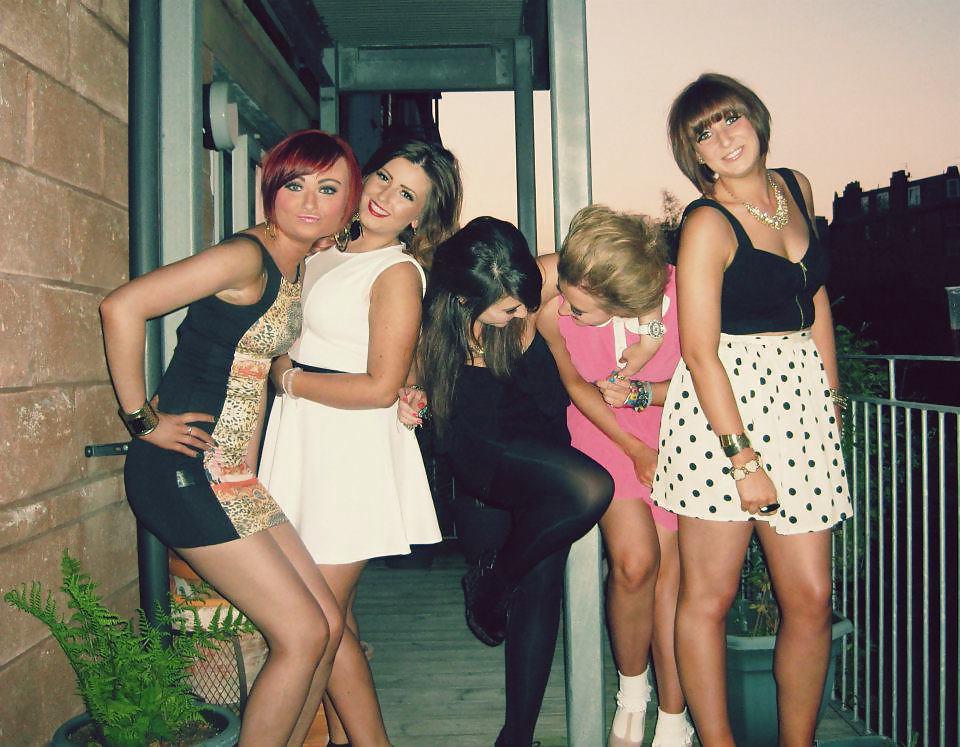 25P Hot babes 28