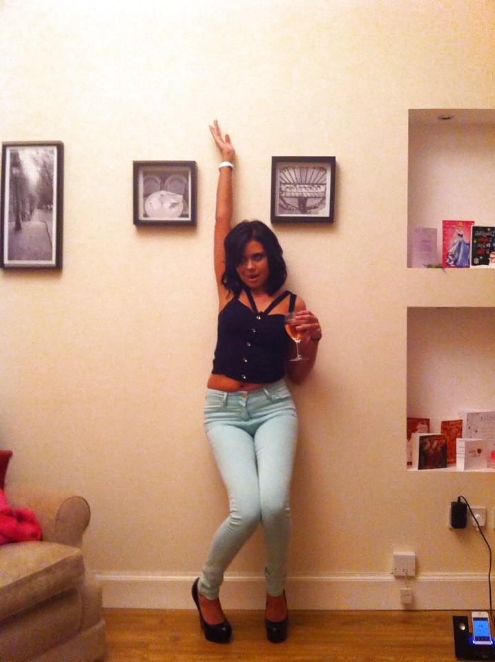 25P Hot babes 28