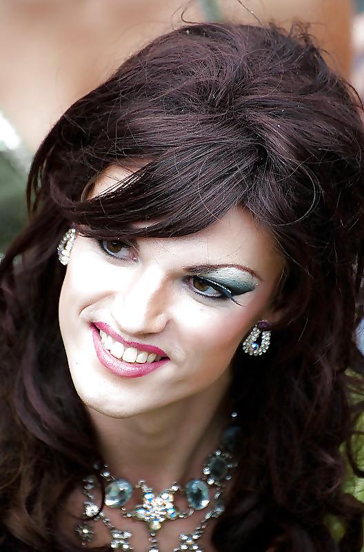 25P Beautiful Crossdresser Faces By TROC