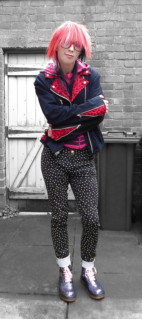 25P Tranny Pretty Kitty Emo Style ( non Nude )