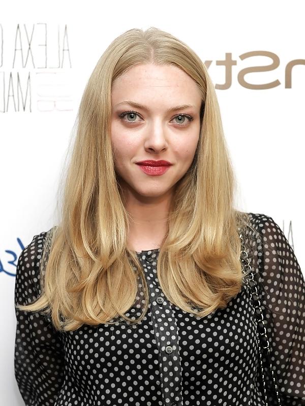 25P Amanda Seyfried Collection (With Nudes + Fakes)