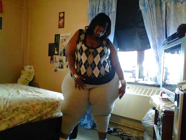 25P Big ass willy 2