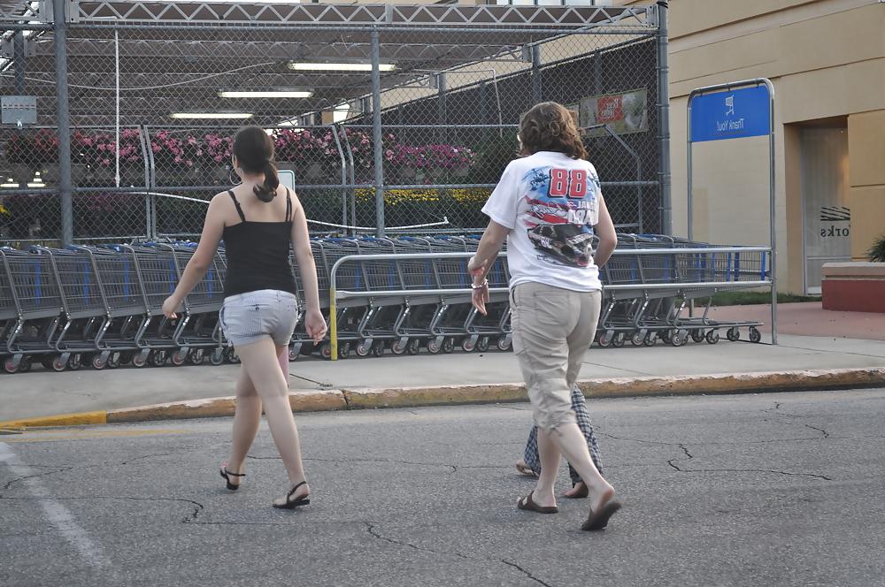 6P Chubby mom Booty not her Skinny daughter Booty