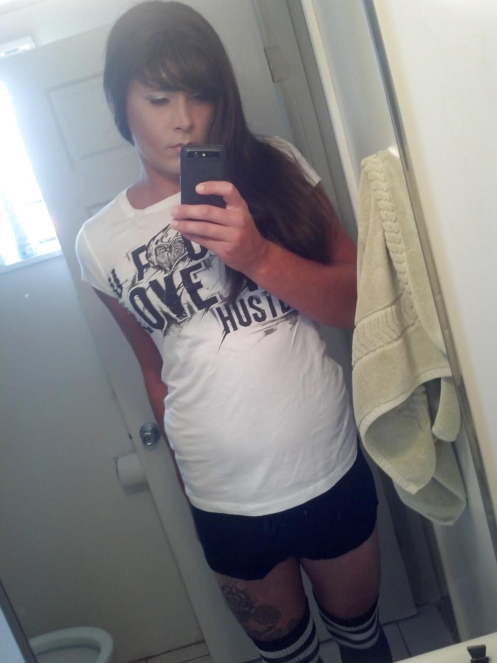 4P Sexy crossdresser