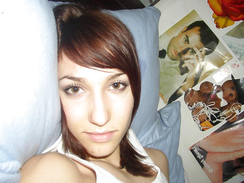 23P Sexy German Teeny - Self Shot Pics