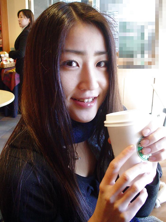 25P Various Japanese Girls on the Street PT 3