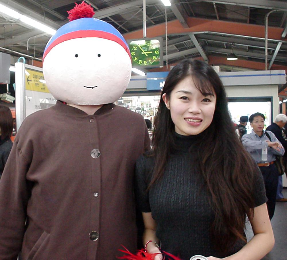 25P Various Japanese Girls on the Street PT 3