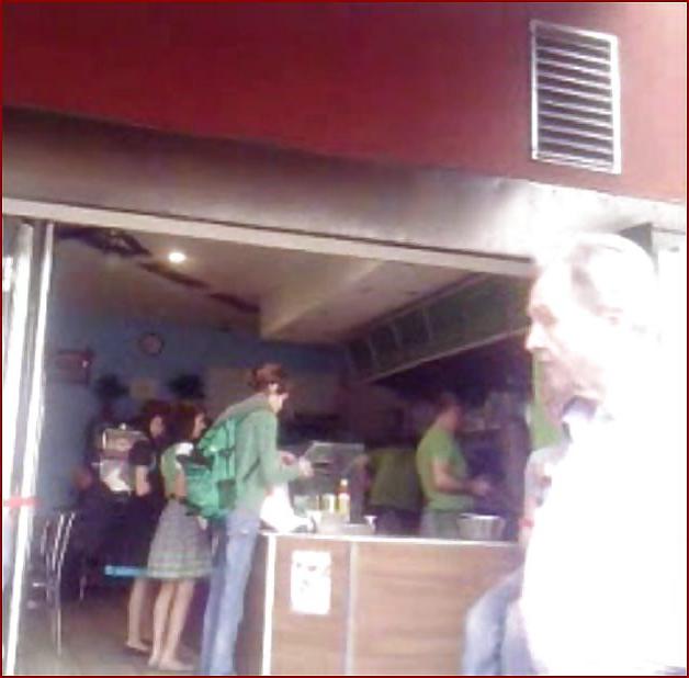 11P Nice young girls ass recorded while waiting for my pizza