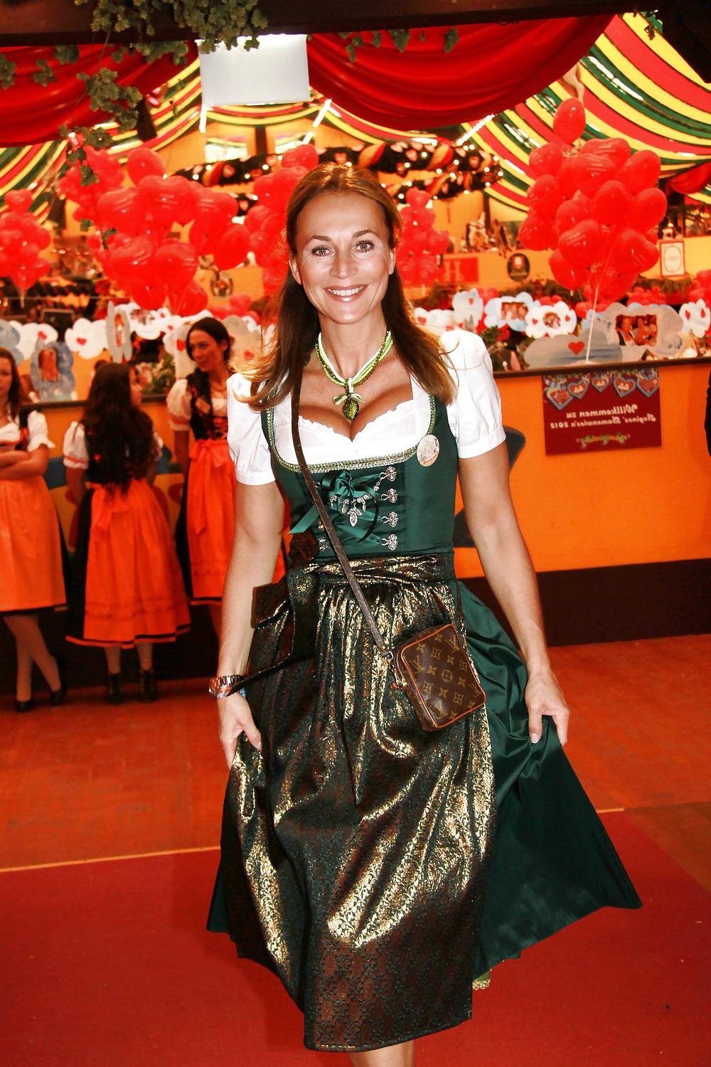 18P Hottest German Celebrity MILFs