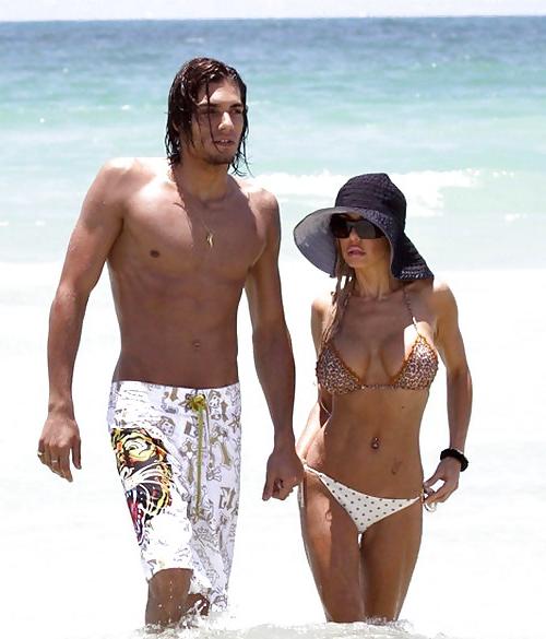 25P Celebs oops 28