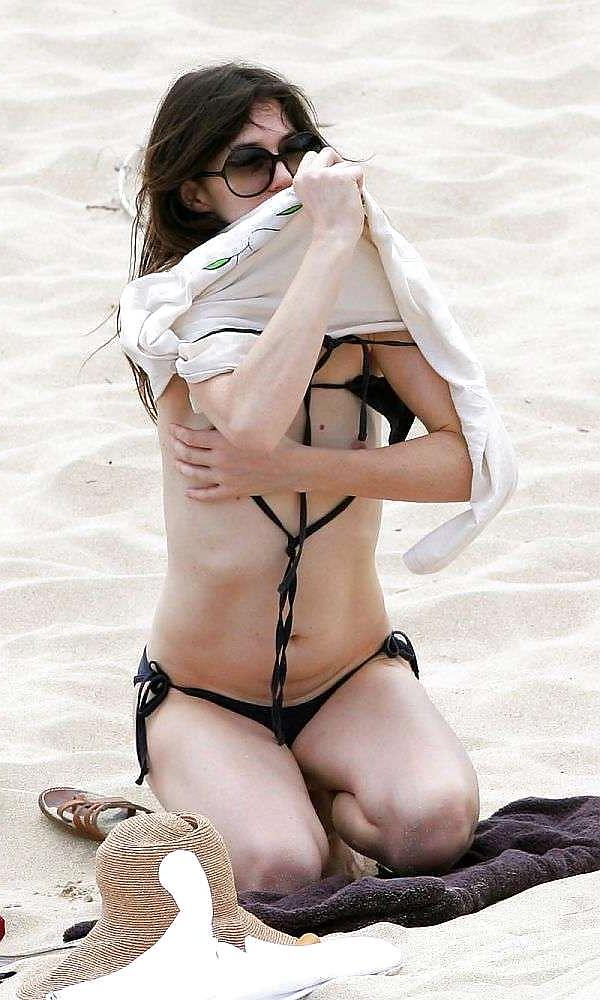 25P Celebs oops 28