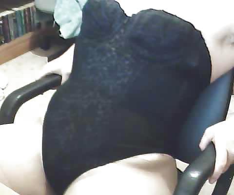 12P Sissy needs a good master