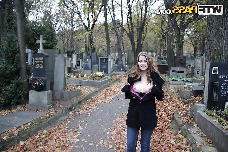 16P Fucked in the street and took her panties