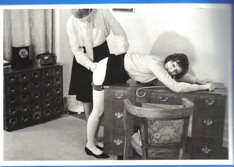 21P For you lovers of english schoolgirls+upskirts