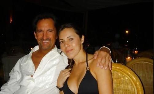 17P Very Sexy Swinger Wife