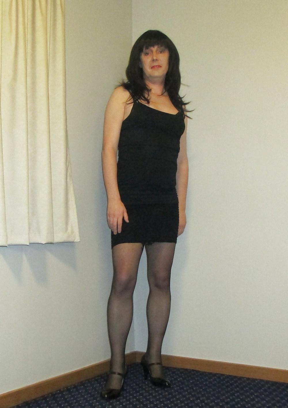 12P Black mini skirt and fashion top stockings