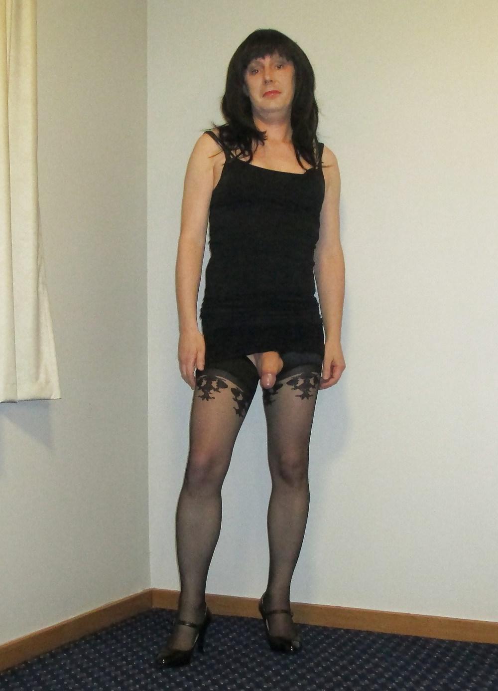 12P Black mini skirt and fashion top stockings