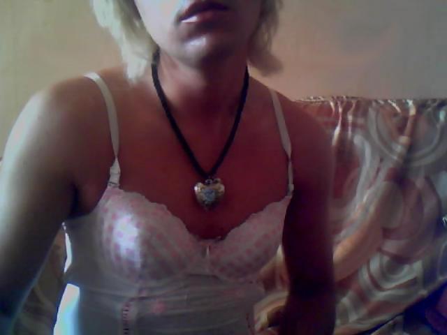 7P Crossdresser