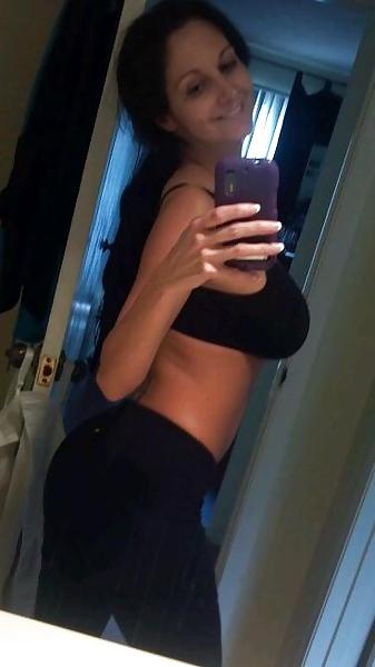 25P Ava Adams personal photos